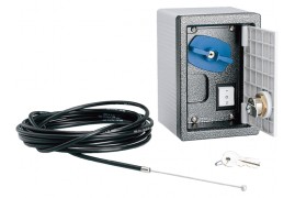 001H3000 Система дистанционной разблокировки привода со встроенной кнопкой управления ( в корпусе) - трос 5 метров -.